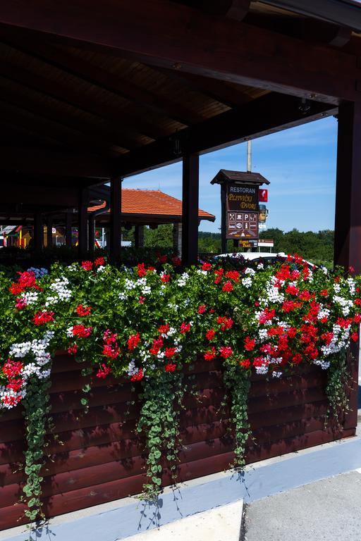 Plitvice Palace Grabovac  Ngoại thất bức ảnh