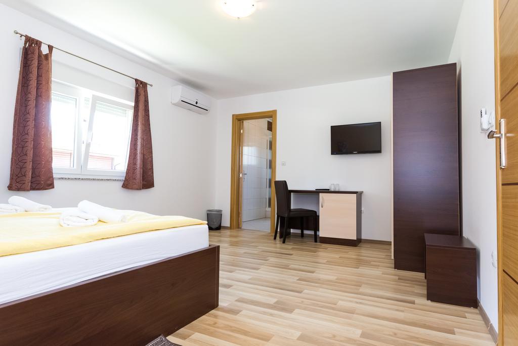 Plitvice Palace Grabovac  Ngoại thất bức ảnh